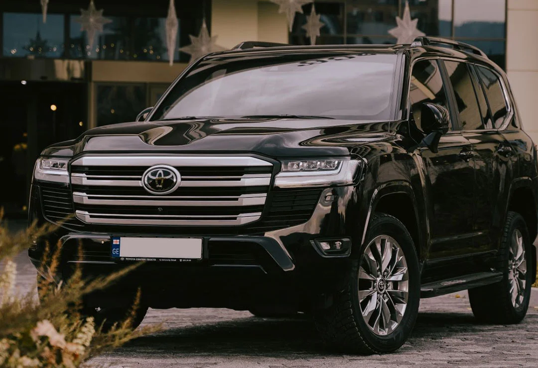 Toyota Land Cruiser 300