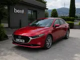 Аренда красной Mazda 3 в Грузии
