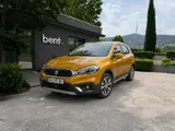 Аренда желтого Suzuki SX4 в Грузии