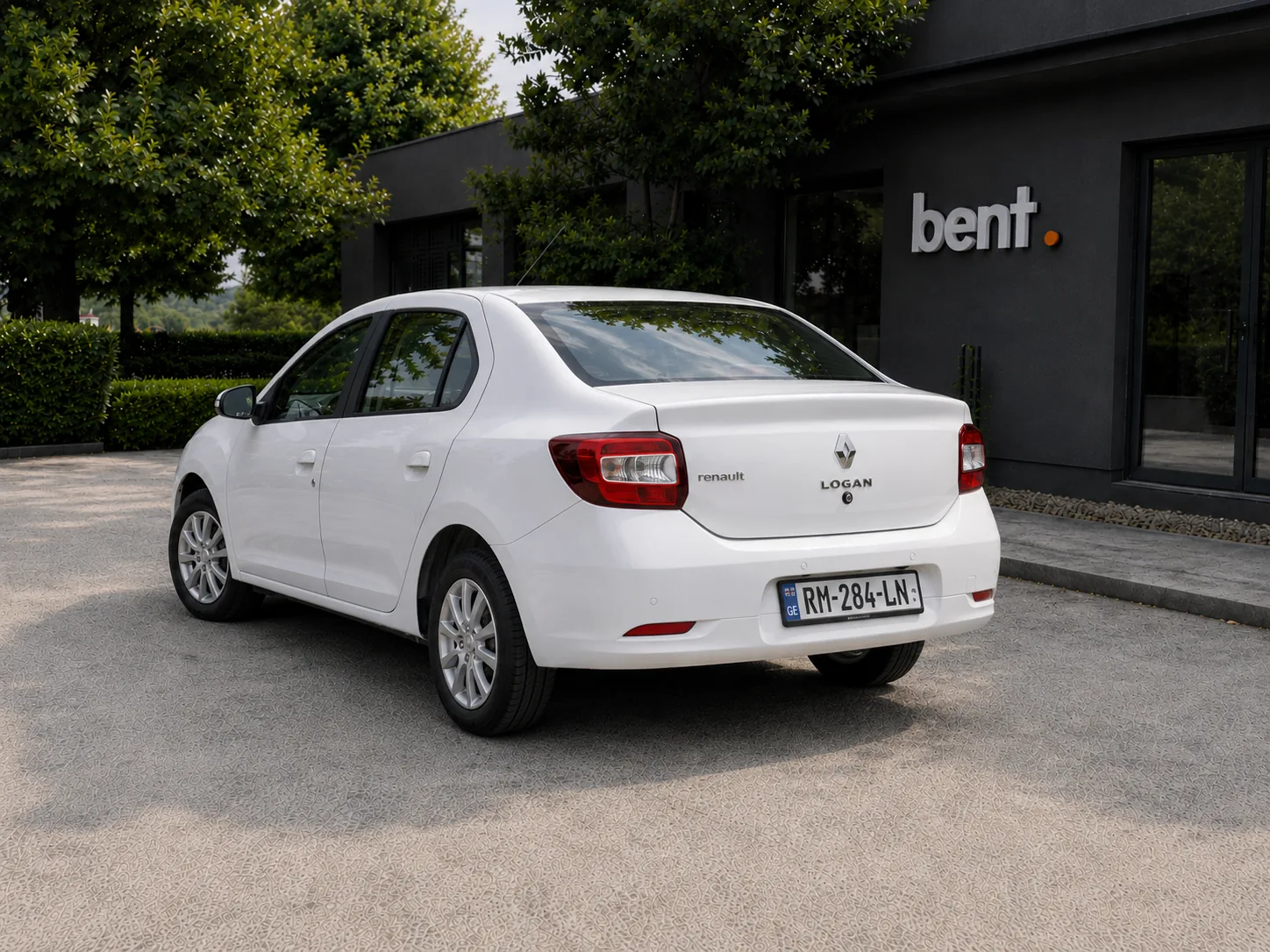 Renault Logan - 3