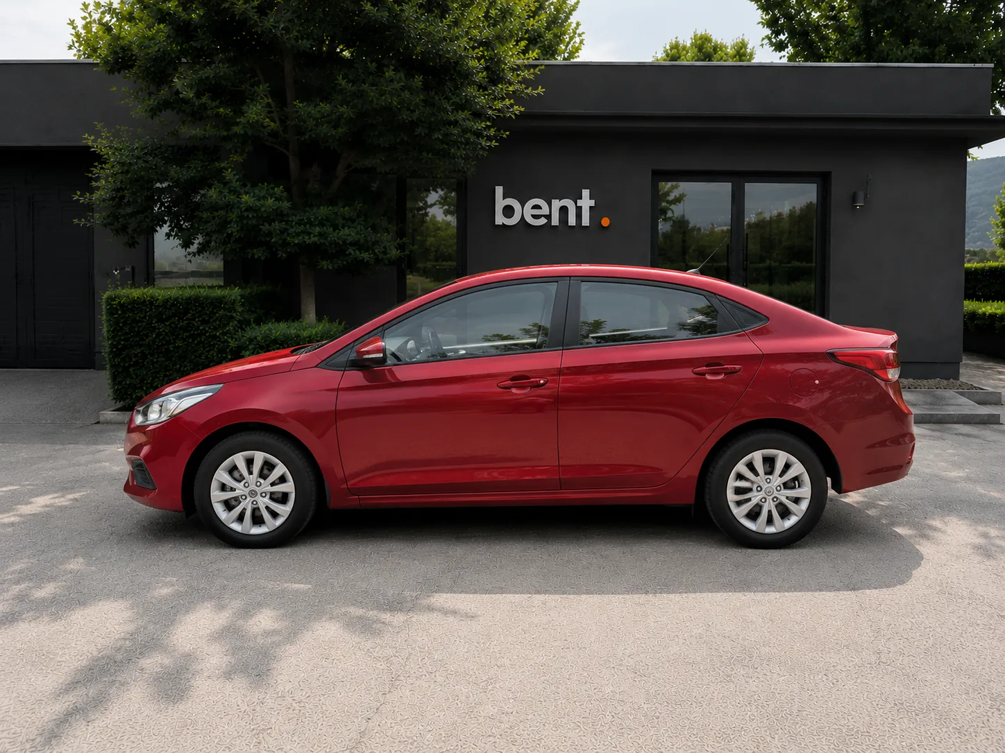 Hyundai Accent - 4