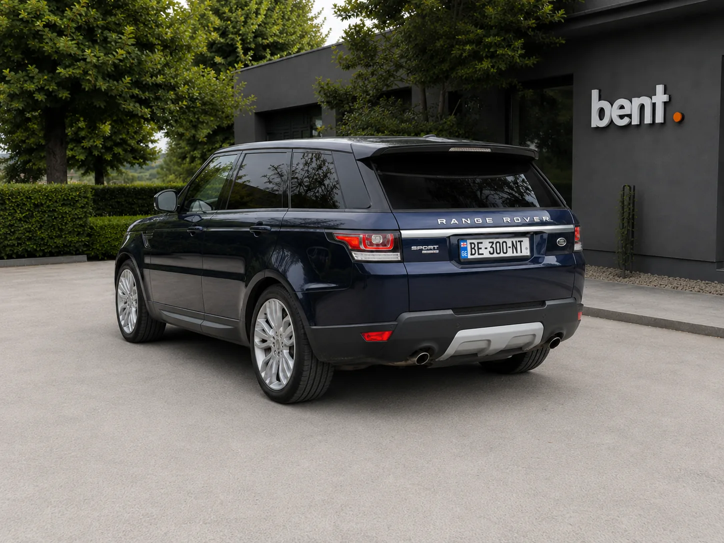 Range Rover Sport image 3