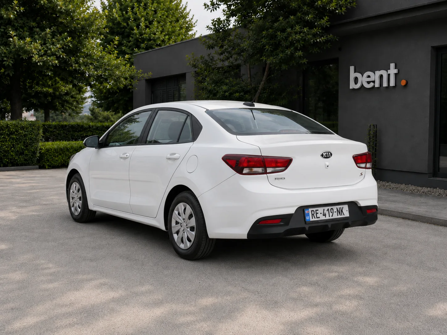 Kia Rio image 3