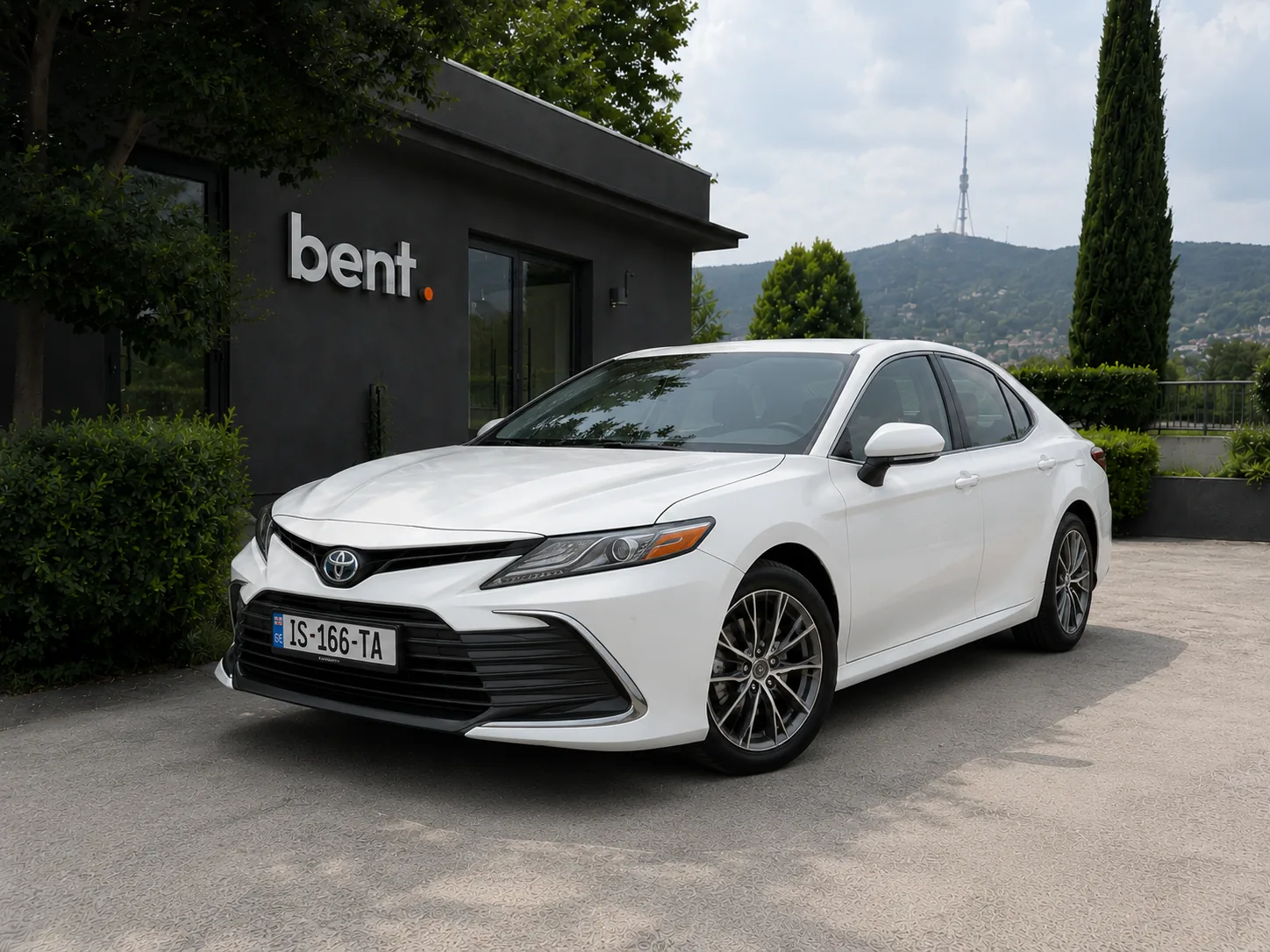 Toyota Camry - 2