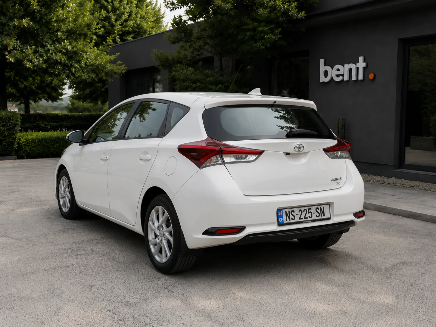 Toyota Auris image 3